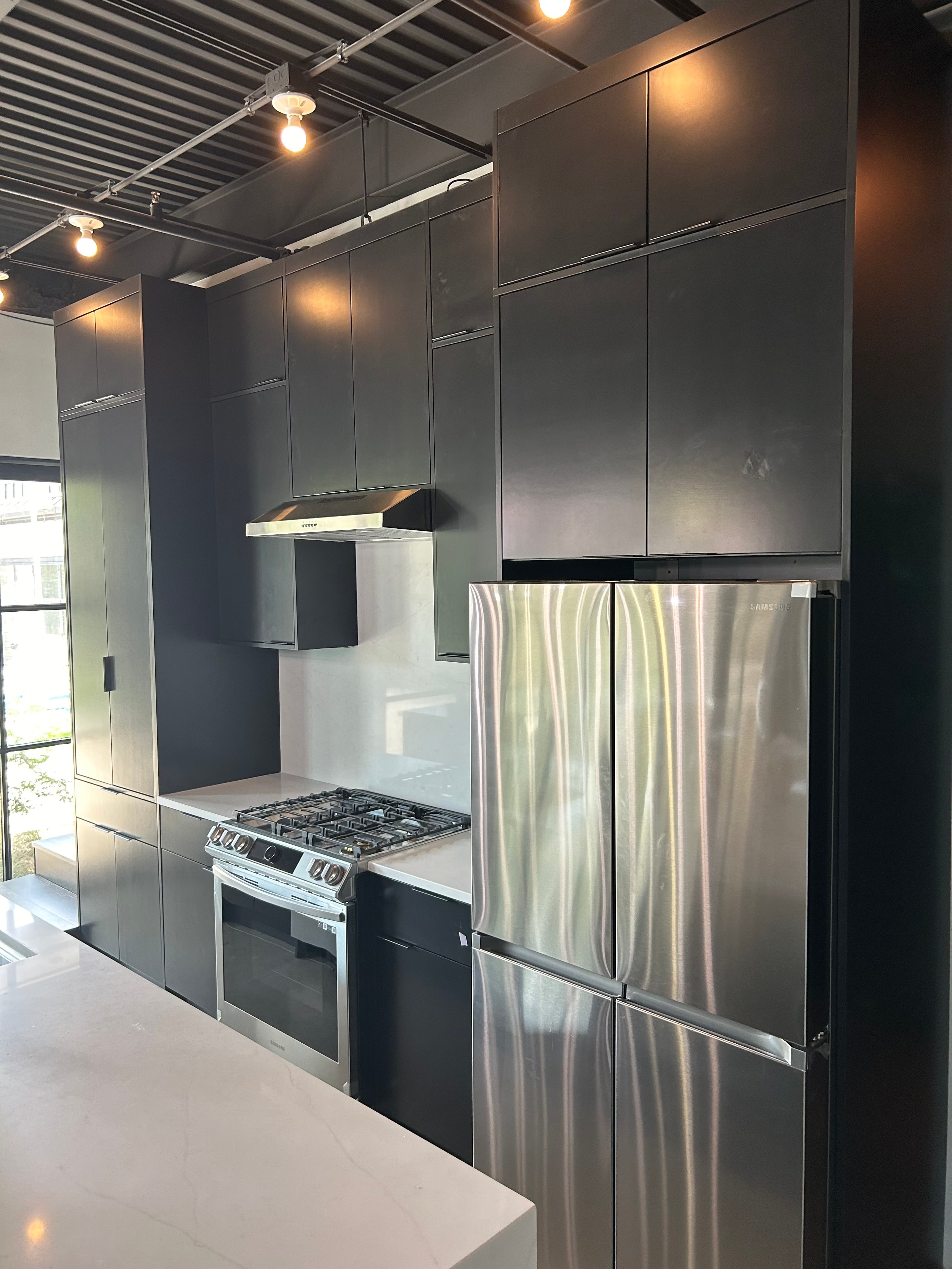 Modern Dark Kitchen